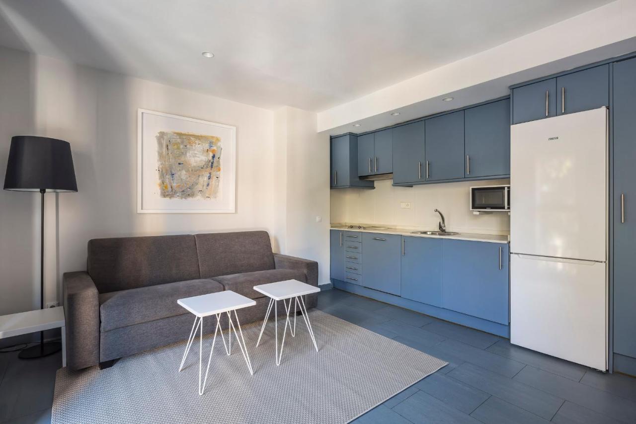 Mon Suites Carmen Valencia Bagian luar foto