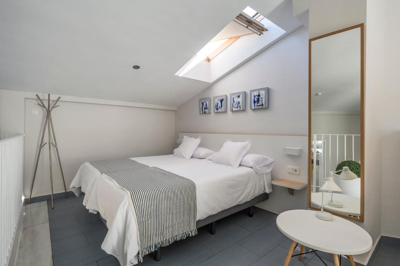 Mon Suites Carmen Valencia Bagian luar foto